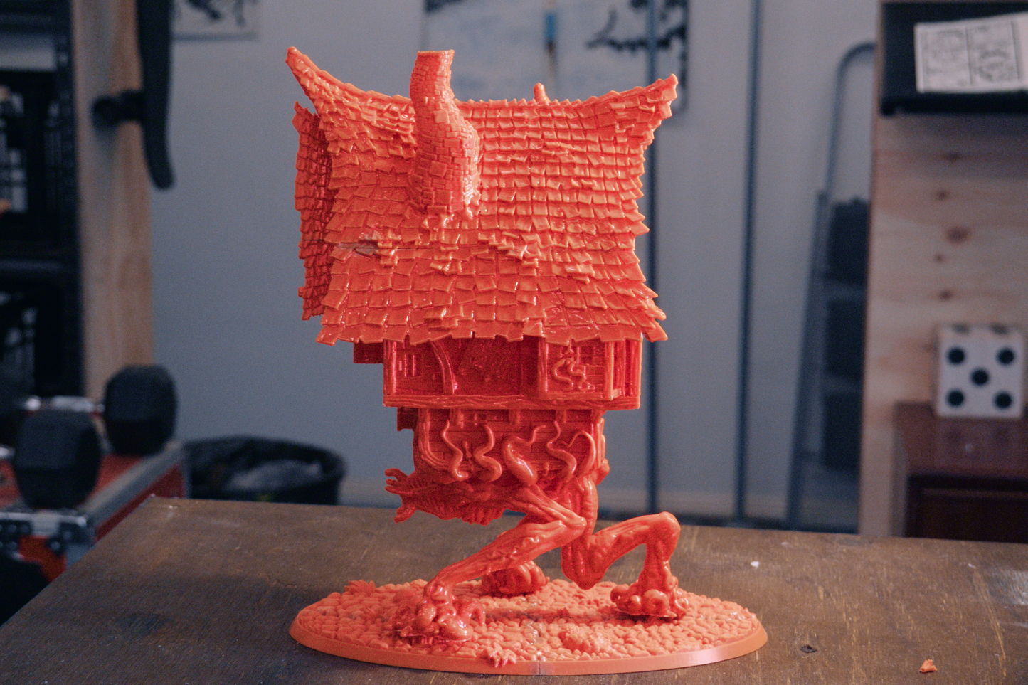 Miscast's Walking House STL